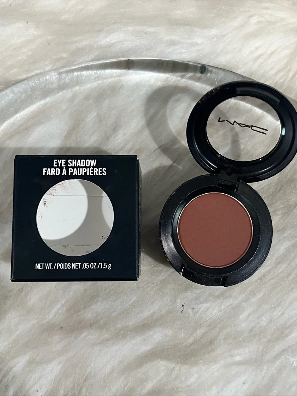 NEW MAC Cosmetics Swiss Chocolate Soft Matte Pigmented Eyeshadow Brown Single